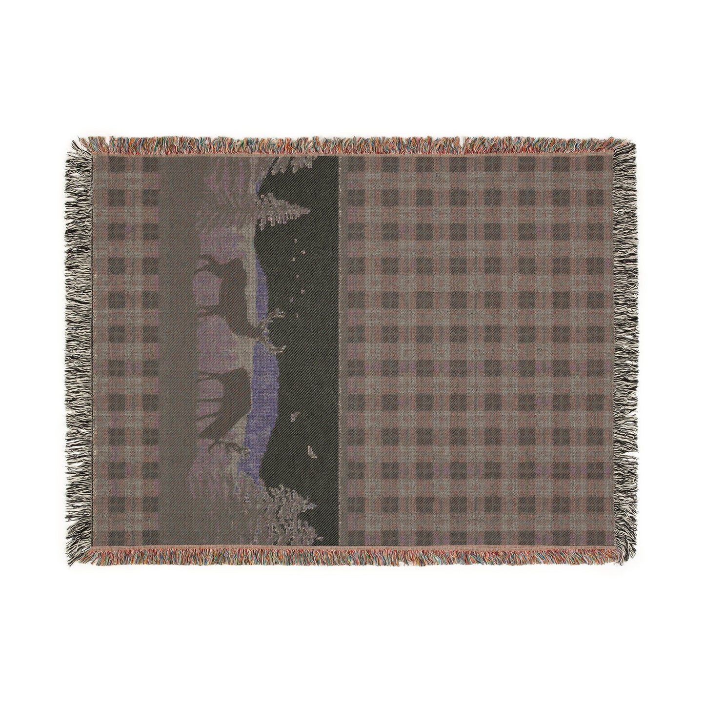 Cozy Outdoor Woven Blanket with Scenic Landscape Design
