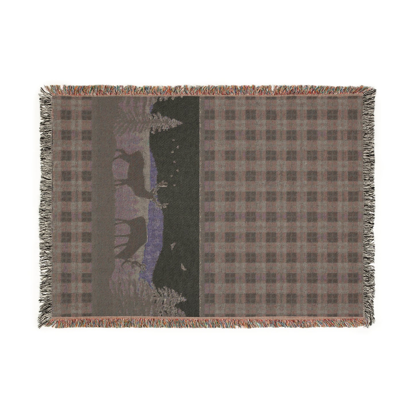 Cozy Outdoor Woven Blanket with Scenic Landscape Design